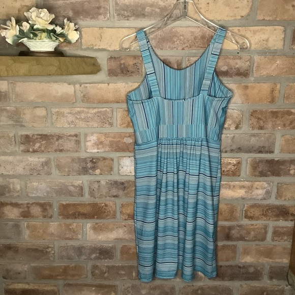 TEHAMA Activewear Striped Dress - Picture 9 of 9